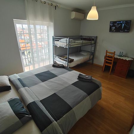 Residencial Marialva Park Hotel Corroios Bagian luar foto