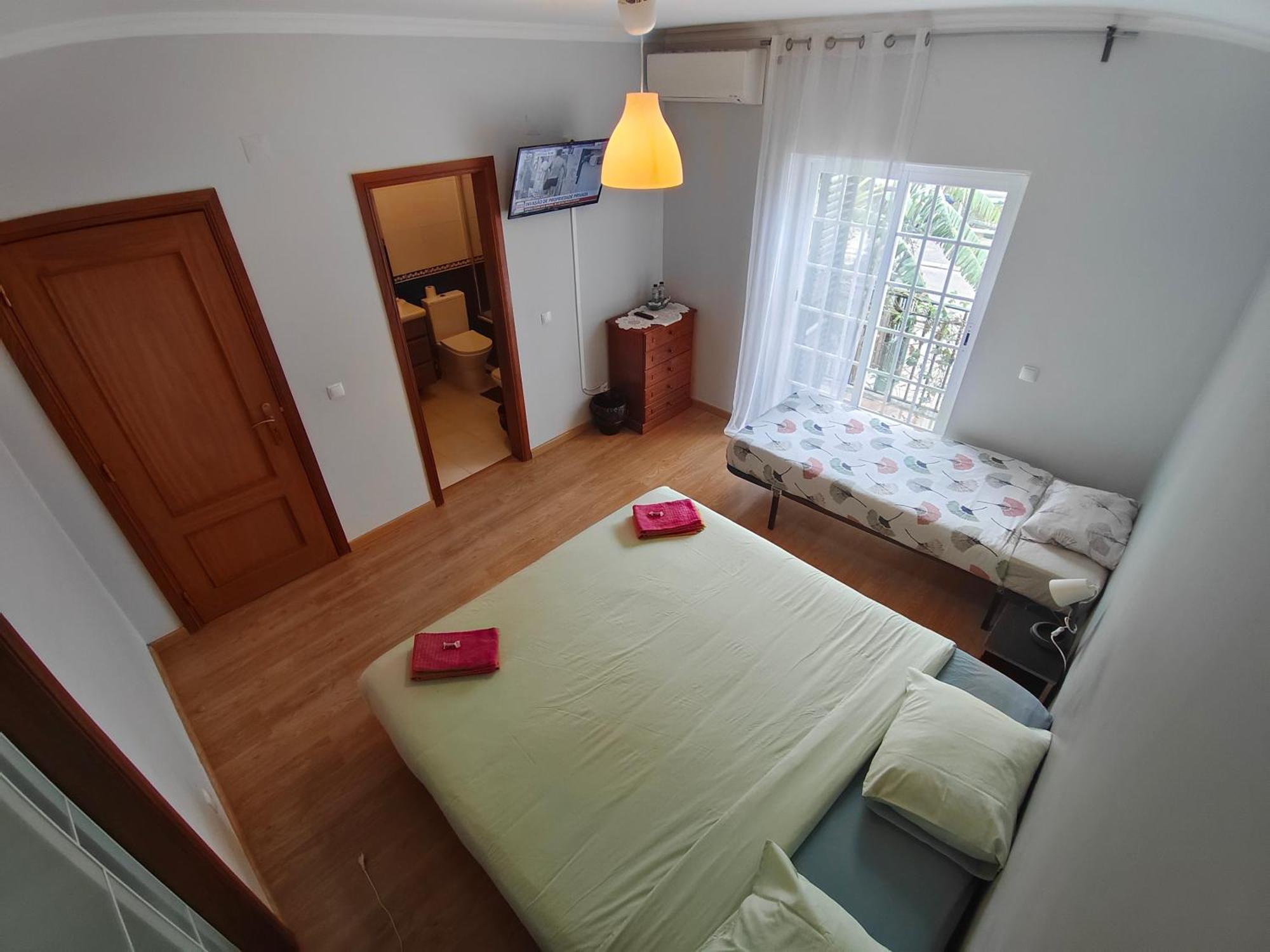 Residencial Marialva Park Hotel Corroios Bagian luar foto