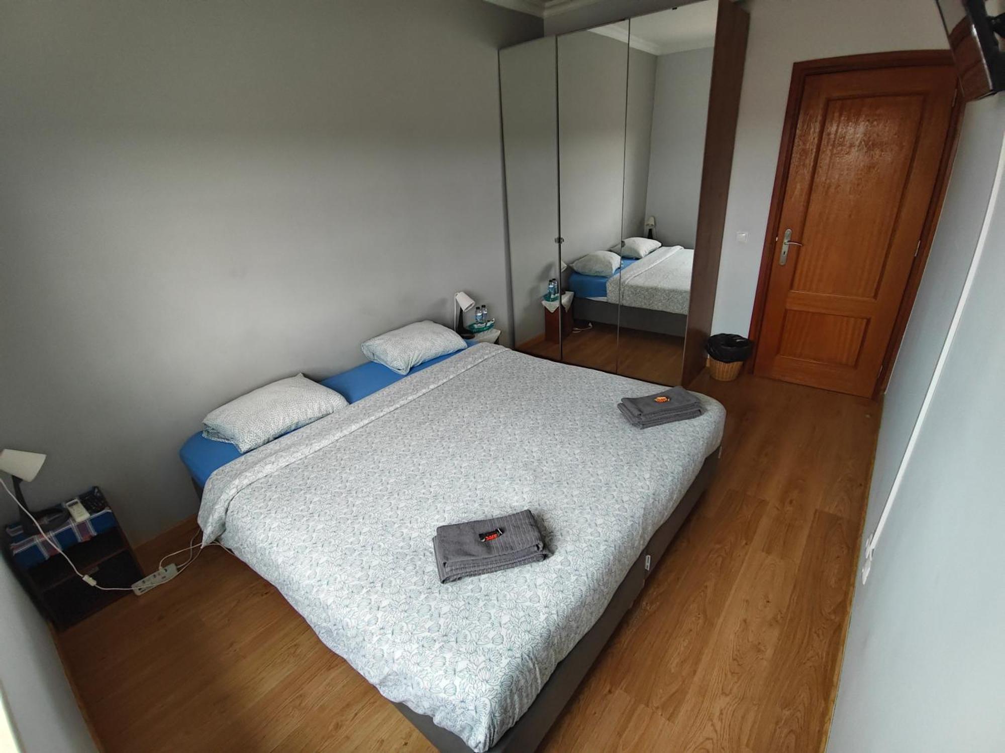 Residencial Marialva Park Hotel Corroios Bagian luar foto